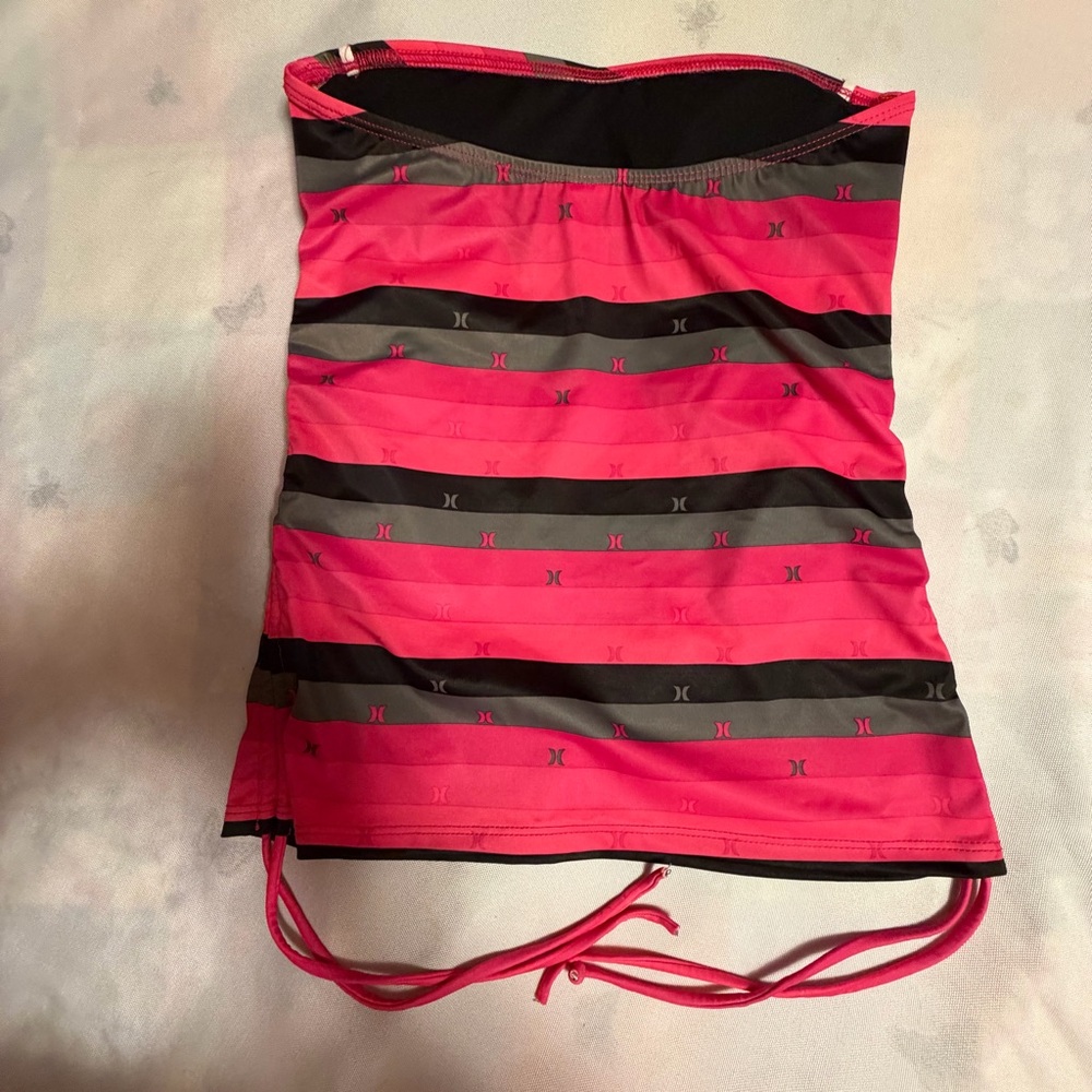 Hurley Hot Pink and Black Striped Swim Tank‎